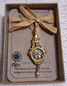 (1) "Pepper Pod Designed" Clock Watch Necklace