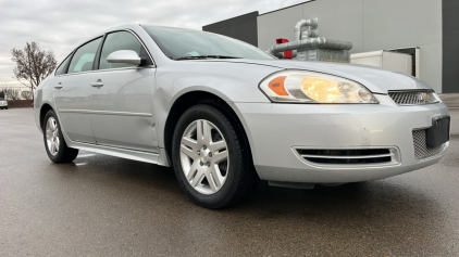 2013 CHEVROLET IMPALA - COMMUTER CAR!