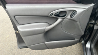 2002 FORD FOCUS WAGON - DUAL STEREO! - 12