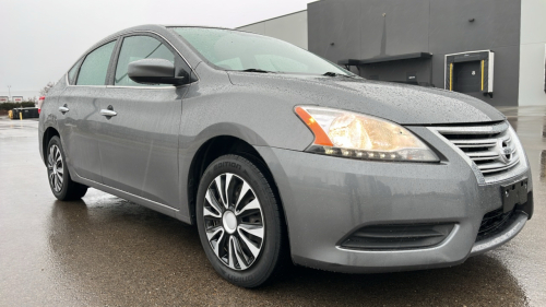 2015 NISSAN SENTRA - 117K MILES!