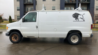 1997 FORD ECONOLINE E250 - - 4