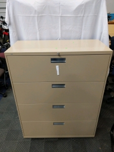 (1) 4-Drawer Lateral File Cabinet w/ Key - HON - 42"x19"x53"