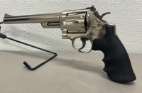 Smith & Wesson 44 Magnum 29-3 Model .44 Caliber, Revolver In Display Box W/ Original Grips - 3