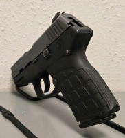 Kel Tec PF-9 9mm Semi Automatic Pistol-- SBE98 - 3