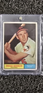 Brooks Robinson Topps Baseball Card- Authentication Unavailable