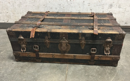 Beautiful Vintage Wooden & Iron Chest