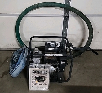 Champion Trash Pump 163cc with Intake Hose and Outlet Hose