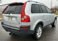 2005 VOLVO XC90 - AWD - LEATHER HEATED SEATS! - 6