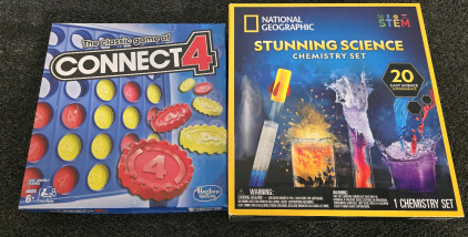 National Geographic Chemistry Set, Connect 4 Game