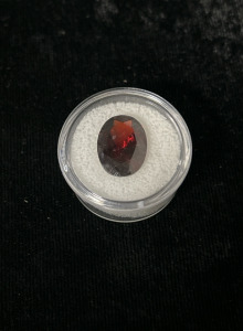 10 ct Red Ruby - Authentication Unavailable