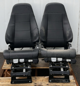 Set of Freightliner Bucket Seats without Armrest