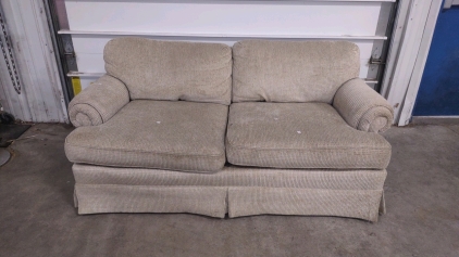 Drexel Heritage Home Inspirations Love Seat (White) Couch