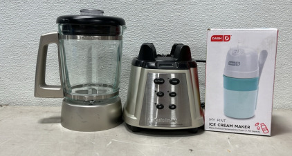 (1) Dash My Pint Ice Cream Maker (1) Cuisinart Blender w/Jar