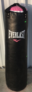 3&rsquo; Pink Everlast CardioBlast Punching Bag Aprox. 50Lbs