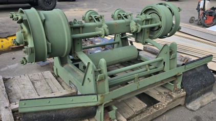 Industrial Equipment Axel- Unknown Make/Model