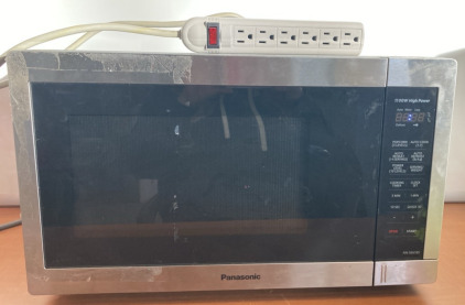 Panasonic Microwave & Power Strip