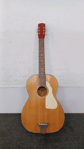 Vintage Acoustic Guitar