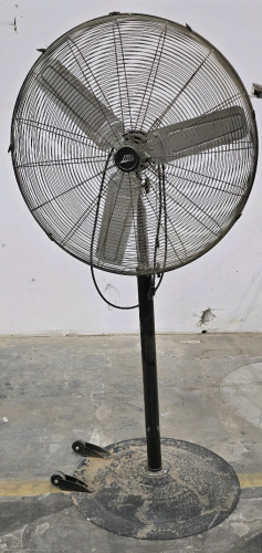 ADT 30" Oscillating Shop Fan