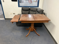 Extendable Table & Couch - 2