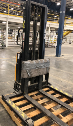 Vertil Electric Pallet Jack