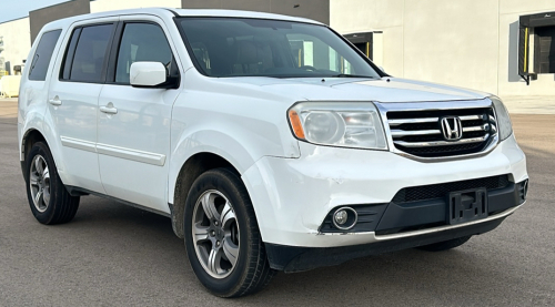 2015 HONDA PILOT SE - DVD PLAYER!