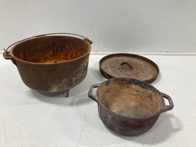 (1) Cast Iron Pot 8.5&rdquo; & (1) Dutch Oven, With a Lid- 12.5&rdquo;