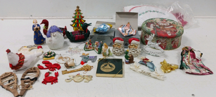 Christmas Decor Santa, Christmas Chickens, Snowshoe Wall Decor And More