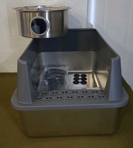 (1) Stainless Steel Cat Litter Box & (1) Pet Water Fountain