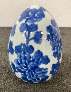 Vintage Porcelain Blue And White Egg Chinoiserie