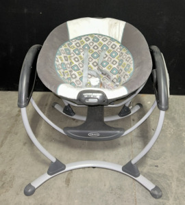 Graco Gliding Baby Swing