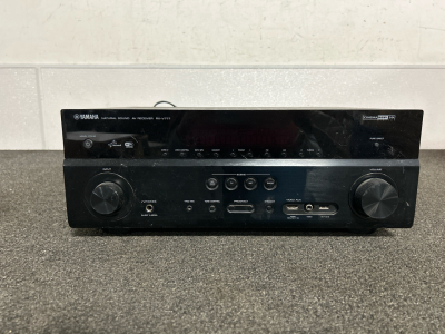 Yamaha AV Receiver