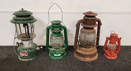 4 Antique Kerosine Lanterns