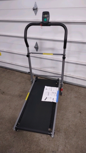 (1) Portable (Black) Treadmill Manually Operated