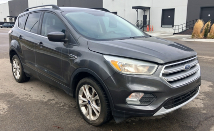 2017 FORD ESCAPE - 120K MILES!