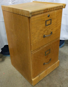 (1) Wooden 2-Drawer Filing Cabinet