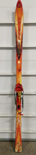 (1) Fischer Revolution Skis - 191cm w/ Red FAD Bindings