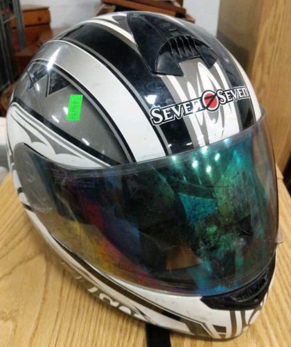 (1) Seven Zero Seven Full-Face Helmet - Size L