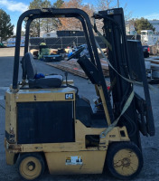 Caterpillar Forklift Model: M30D - 2