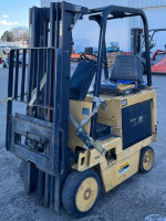 Caterpillar Forklift Model: M30D - 7