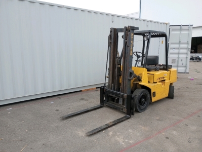 1970's-80's Gasoline Hyster Forklift