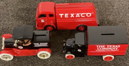 SET OF 3 VINTAGE TEXACO DIE-CAST CARS.