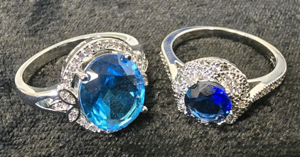(2) Women's Size 8 Fashion Rings