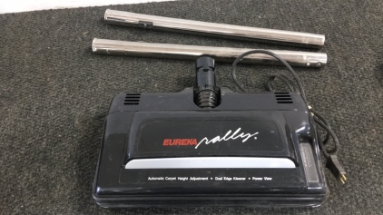 Eureka Rally Vacuum Head and (2) Poles