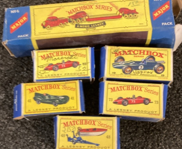 VARIETY OF VINTAGE MATCHBOX DIECAST CARS.