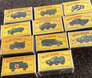 VARIETY OF VINTAGE MATCHBOX DIECAST CARS.