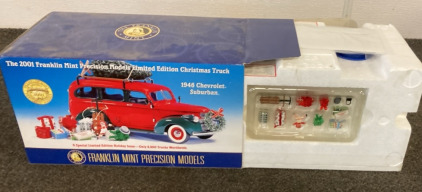 FRANKLIN MINT PRECISION MODELS 1946 CHEVROLET SUBURBAN CHRISTMAS TRUCK.