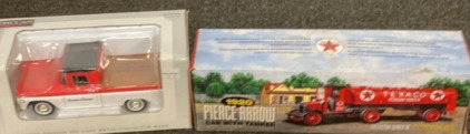 VINTAGE DIE CAST METAL COLLECTOR&rsquo;S BANK, VINTAGE TEXACO 1920 PIERCE ARROW CAB WITH TANKER.