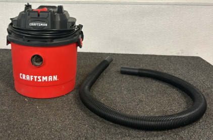 Craftsman 2.5 Gal 2 Peak HP Wer/ Dry Vacuum