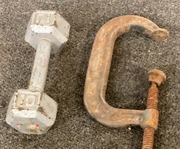 10 LB WEIGHT, LARGE C-CLAMP.