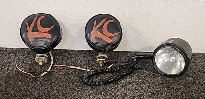 KC Spot lights, BrinkmanQ-Beam Max Million Hand Held Spotlight